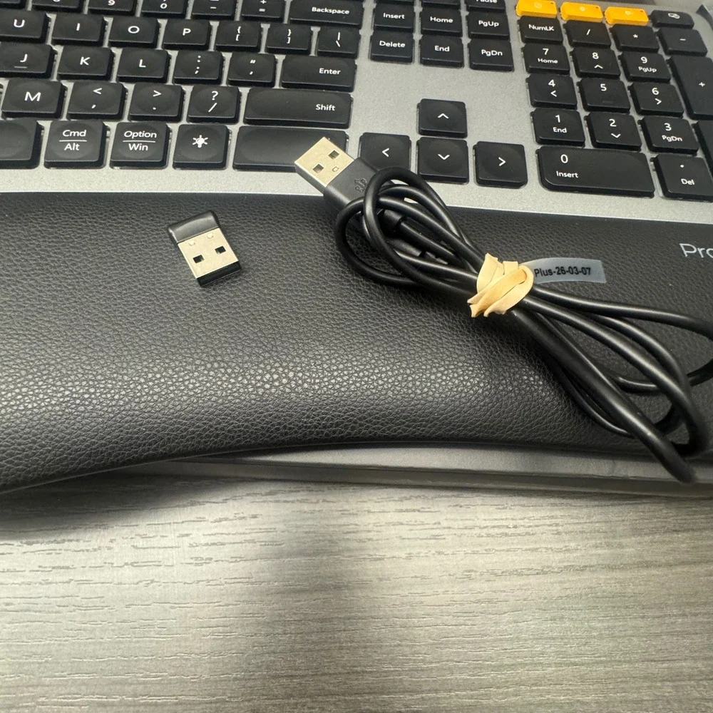 ProtoArc‎ EK01 Plus Ergonomic Wireless Keyboard Black Silver Excellent Bluetooth